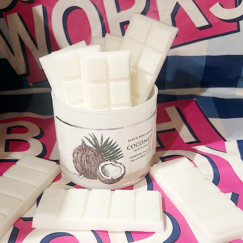 Bath and body works Candle Sunny Coconut wax Melts